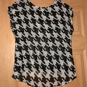 Black and white top